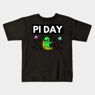 Pi day Funny alien dabbing math student/teacher space humor Kids T-Shirt